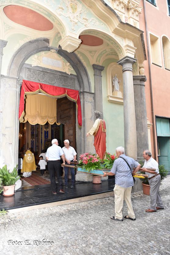 Rientro nella Chiesa Parrocchiale