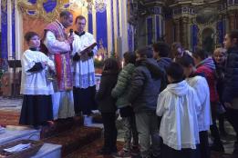 Festa di San Tommaso Apostolo (18 Dicembre 2016): S. Messa solenne celebrata dal parroco e processione con il busto reliquiario del Santo