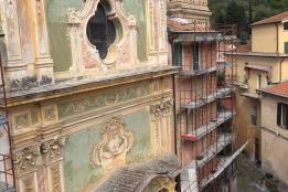 Finalmente il 27 Marzo sono iniziati i lavori per il rifacimento delle coperture e il restauro della facciata della chiesa parrocchiale di San Tommaso