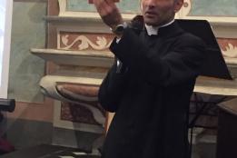 Presentazione dei lavori di restauro dell'oratorio di San Carlo con la presenza di Mons. Giorgio Brancaleoni, il sindaco di Dolcedo Giovanni Danio, l'architetto Erminia Airenti, i restauratori Luca Venier, Bruno Piccinini e Sabrina Baglietto e un folto pubblico.