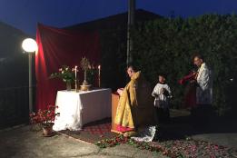 Processione Eucaristica con soste per la Benedizione Eucaristica