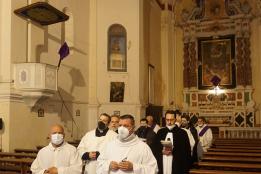 Via Crucis Vicariale a Dolcedo 08.04.2022